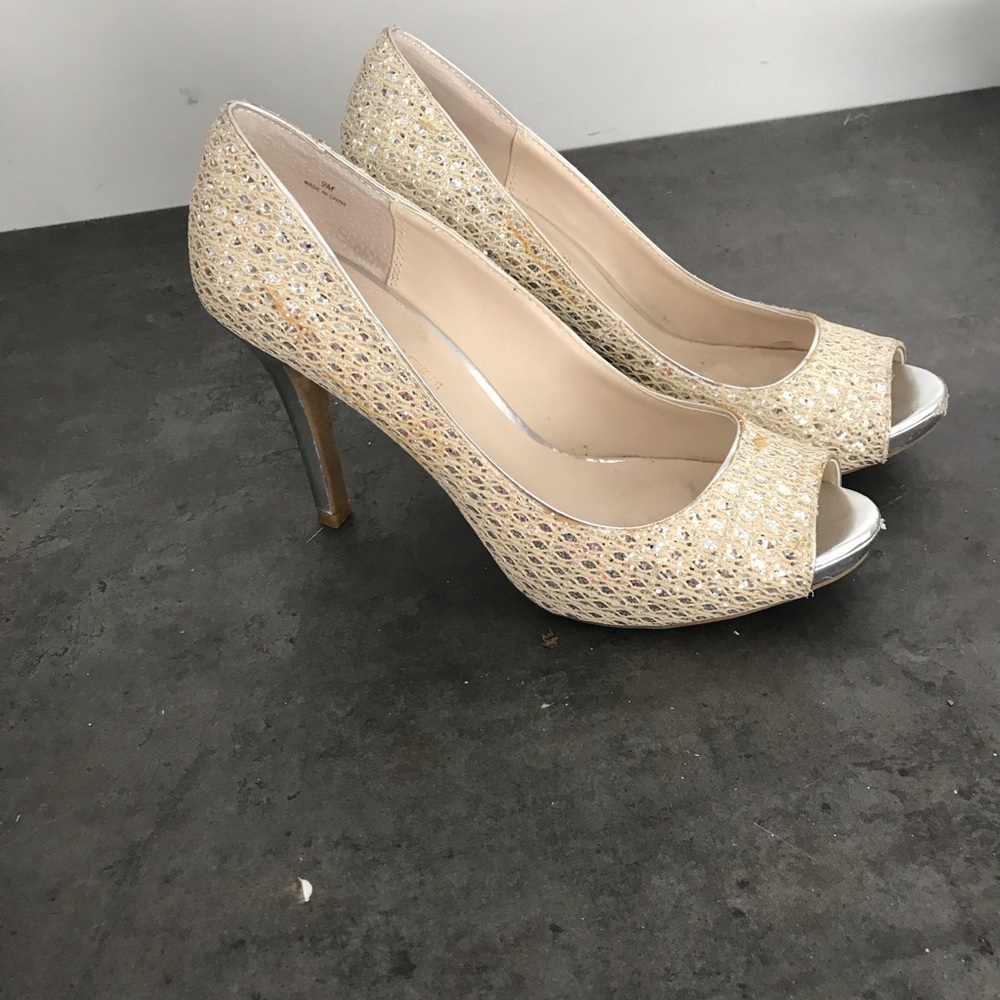 Audrey Brooke pumps